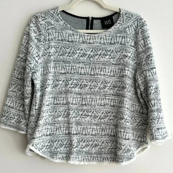 Anthropologie W5 Black and White Fringe Hem 3/4 Sleeve Zippered Aztec Blouse, M - Picture 1 of 16